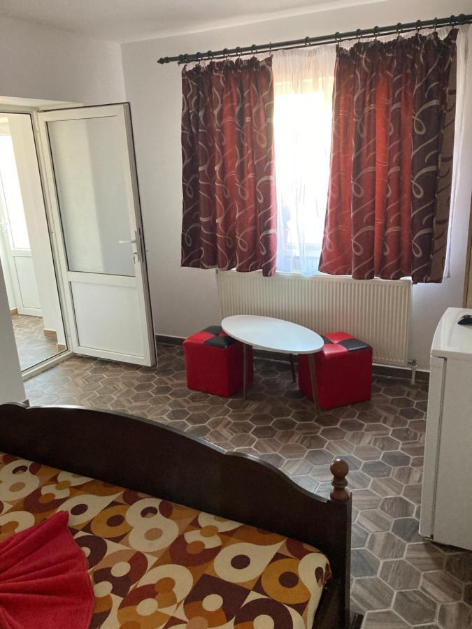 Casa Laura ξενώνας Corbu  Εξωτερικό φωτογραφία