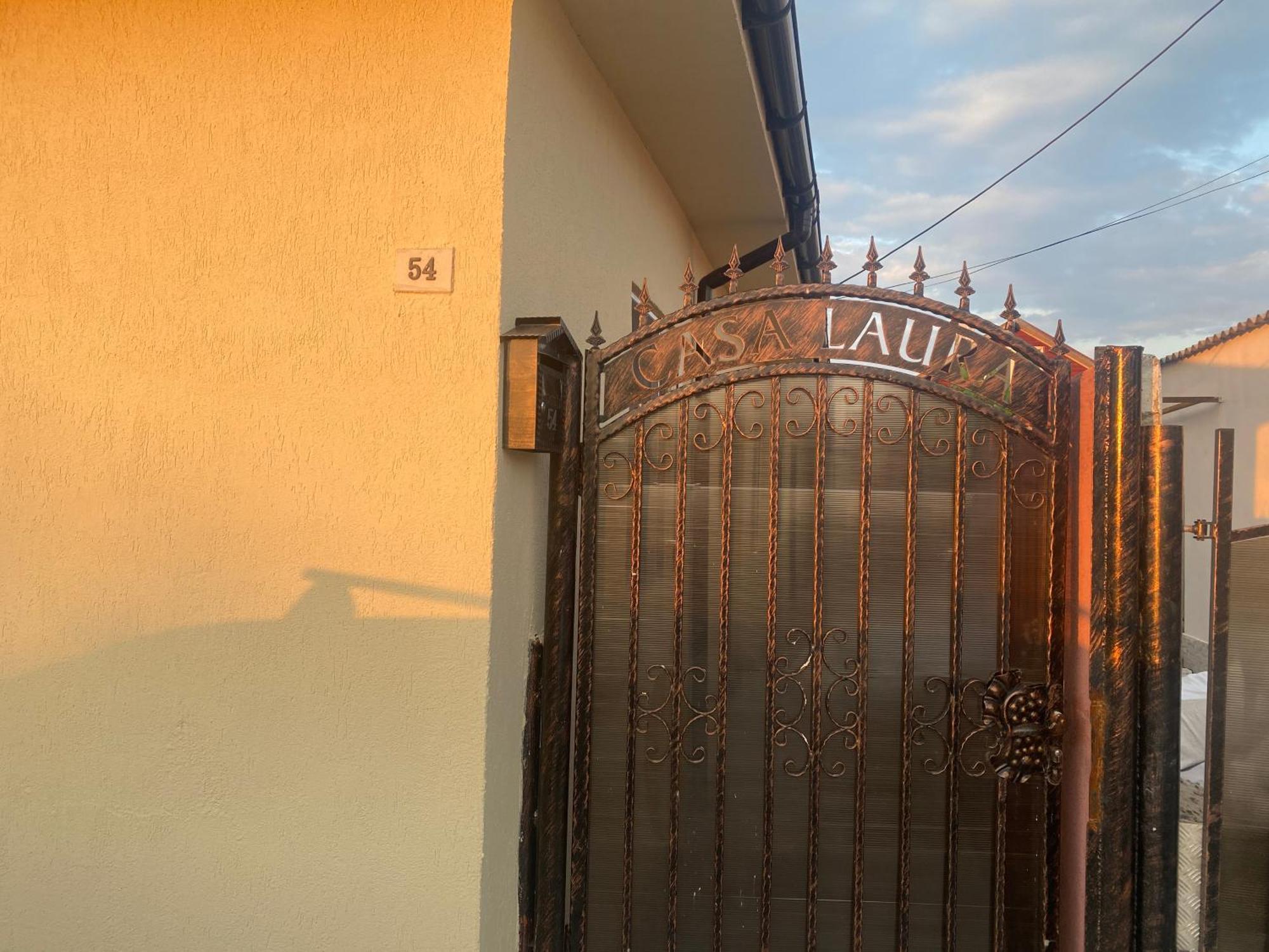 Casa Laura ξενώνας Corbu  Εξωτερικό φωτογραφία